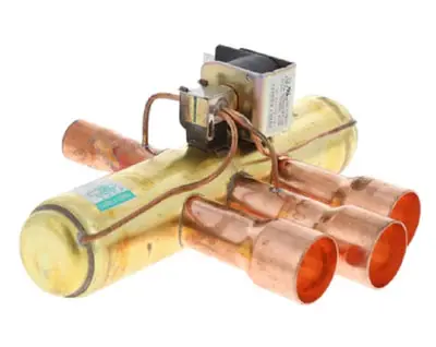 SK0404381-US20260702-105043-0 Amana-Goodman 0151R00200 24V Reversing Valve - Image 1