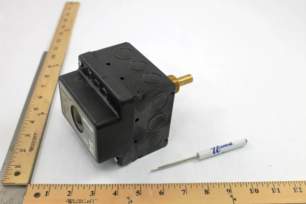 SK0404674-US20260702-105043-0 Weil McLain 510312090 130-230F EZ-Temp Auto Limit Sw - Image 1