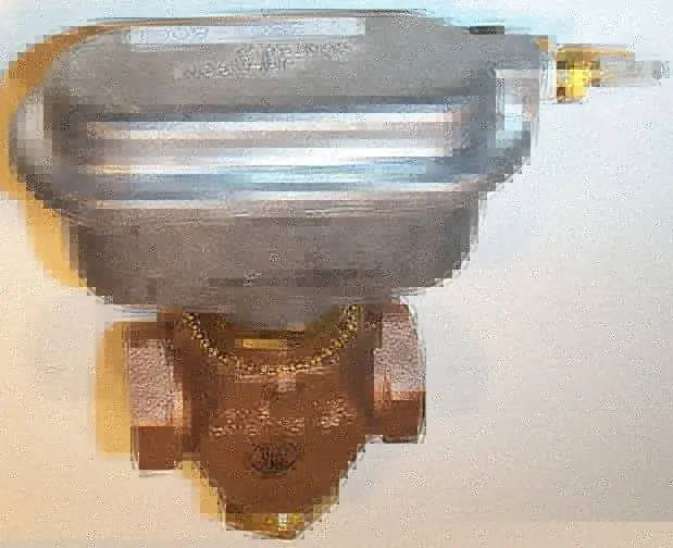 Johnson Controls VG7842LS+3801E 3/4 inch NPT Bronze Pneumatic Valve