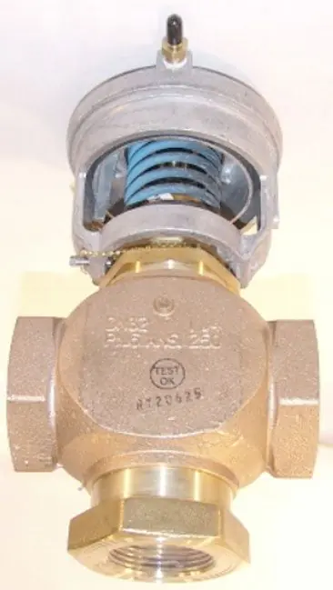 Johnson Controls VG7842PT+3008B Pneumatic Valve Bronze NPT 1-1/4 Inch