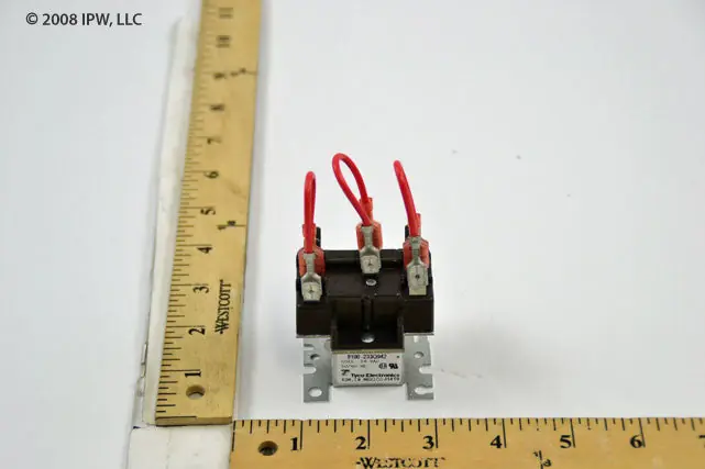 SK0416283-US20260702-105043-0 Trane RLY02534 24V DPDT Relay - Image 1