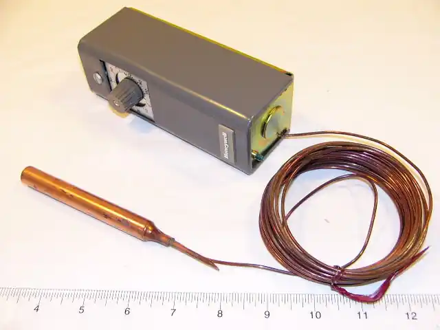 SK0419604-US20260702-105043-0 Trane THT0364 2-Stage 0/100f DPDT 20'Cap - Image 1