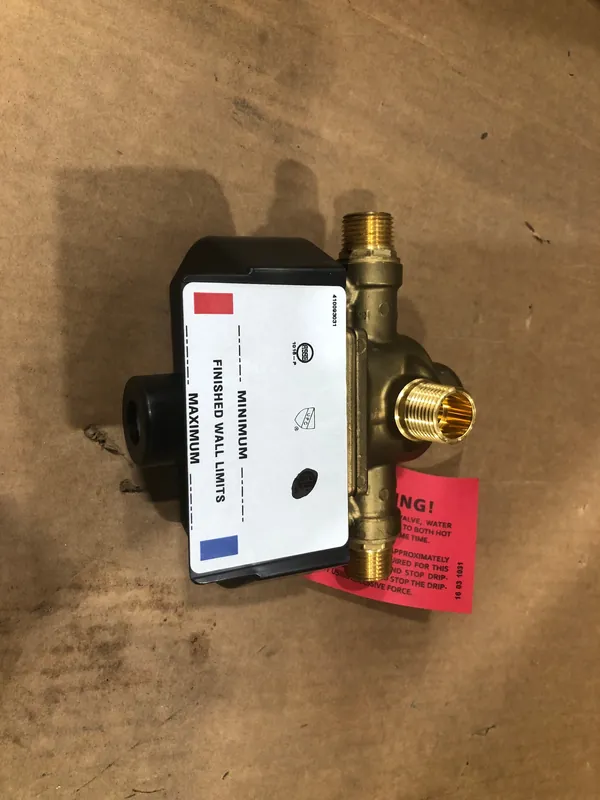 SK0421785-US20260702-105043-0 Santec 2023-3000 3 Port Valve - Image 1