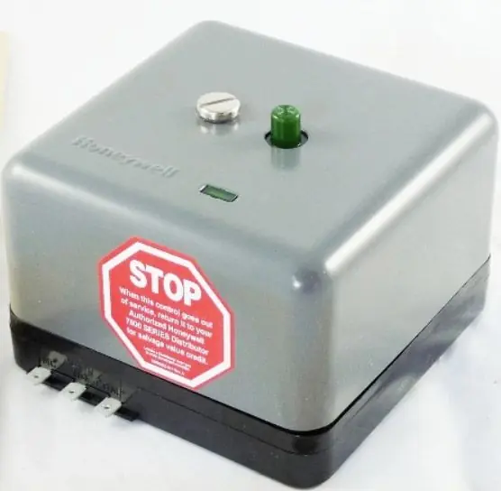 Honeywell RA890F1387 Flame Safe Guard Protectorelay Primary Control 240V