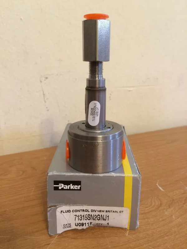 SK0442057-US20260702-105043-0 Parker 71315SN2GNJ1 Valve Body - Image 1