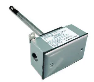 SK0456487-US20260702-105043-0 Veris Industries TDDAV22 Temperature Sensor Duct Mount Transmitter 5/10V Output Range 0 to 50C - Image 1